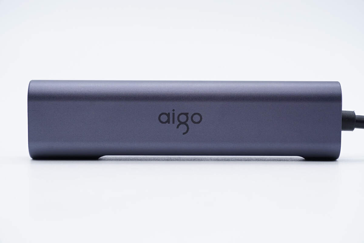 铝合金机身帮助散热，aigoR03C千兆网口转换器拆解