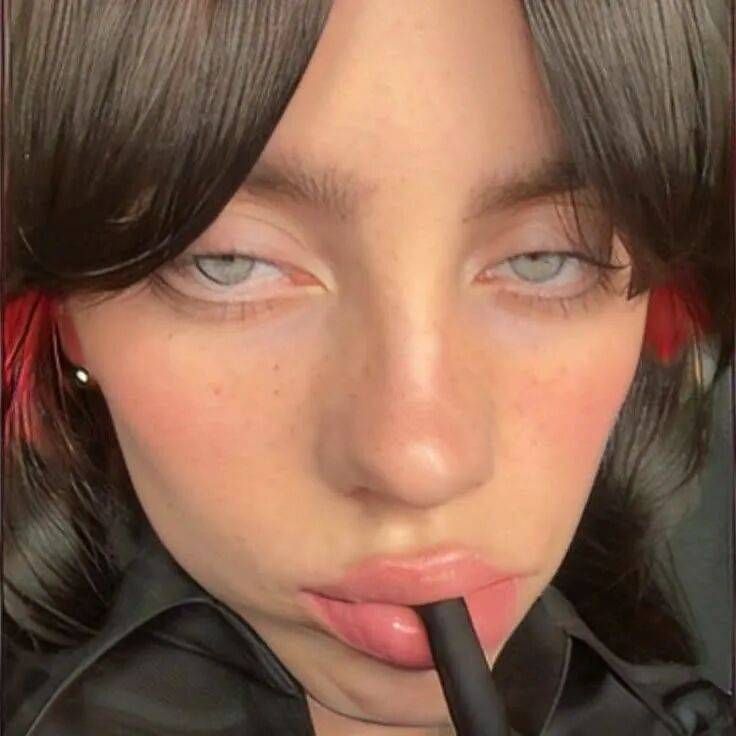 碧梨 Billie Eilish 呼吁亿万富翁捐出财富